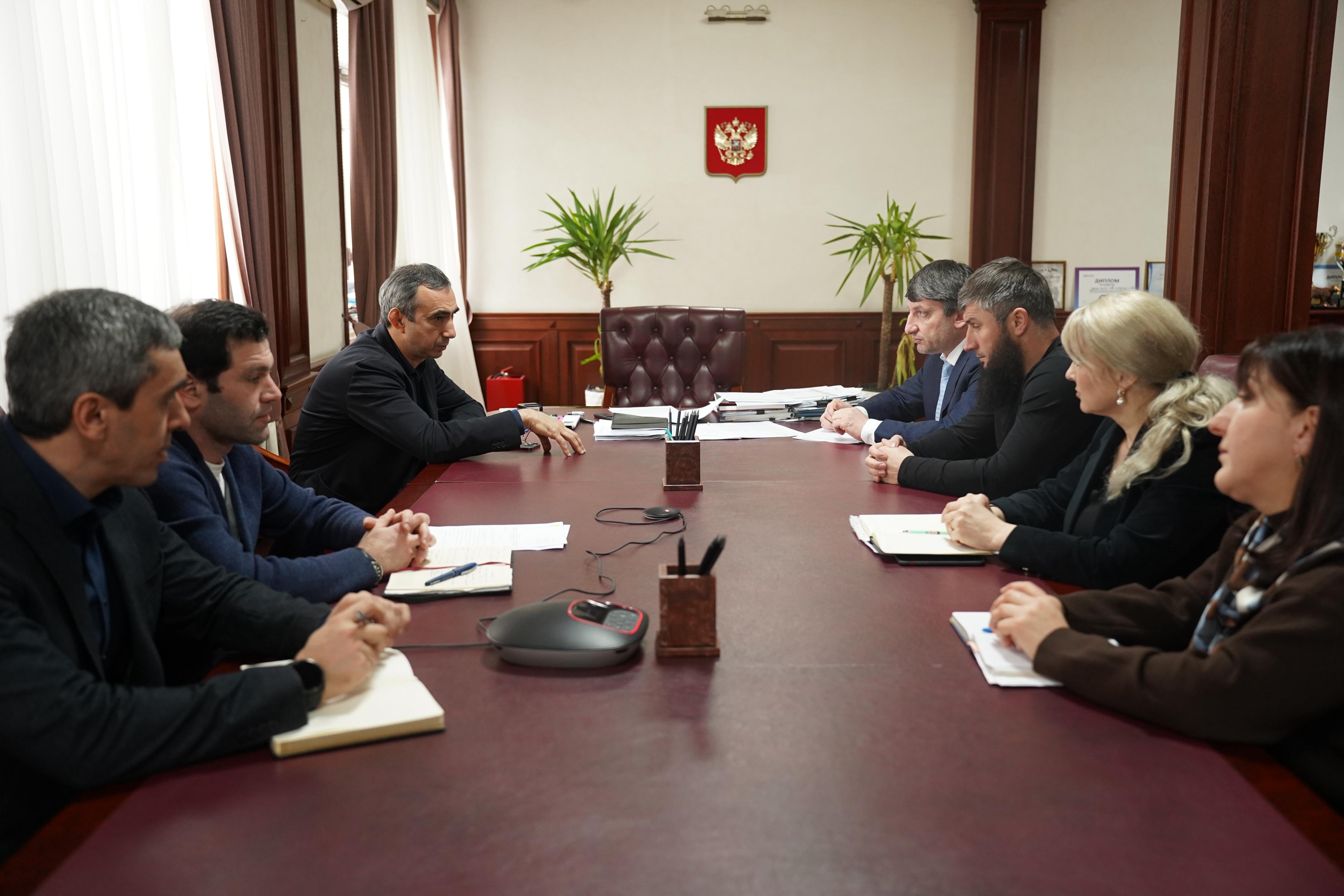 В Минимуществе прошла встреча с представителями Лакского района